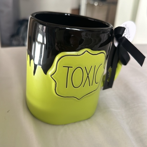 Rae Dunn Halloween Toxic Coffee / Tea Mug - Picture 2 of 5